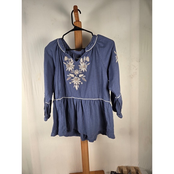 Cupio Tops - Cupio Blue Cotton Embroidered Peplum Top V-Neck 3/4 Sleeve Boho Blouse Medium
